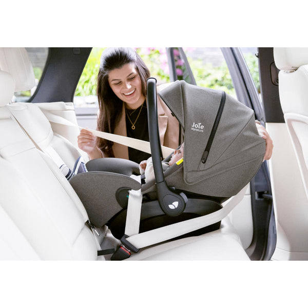 Joie Signature i-Level Pro i-Size Babyschale Ebony