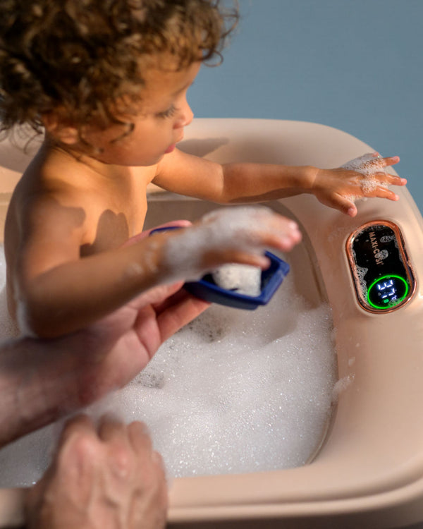 Maxi Cosi Indigo Plus Babybadewanne mit Neugeboreneneinsatz Muted Terra