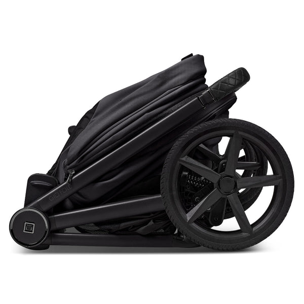 Moon Gio Fold 2026 Onyx