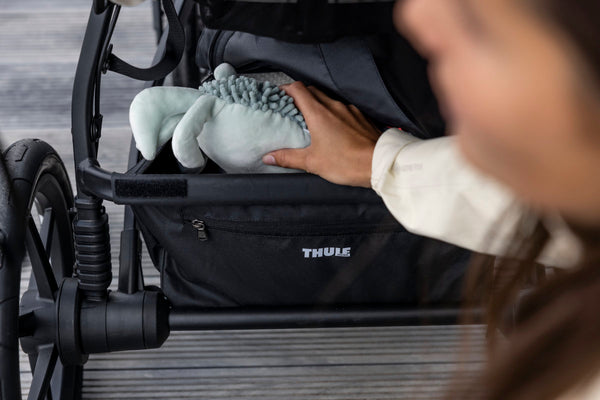 Thule Urban Glide 4 Black Tinted Taupe 5in1 Set