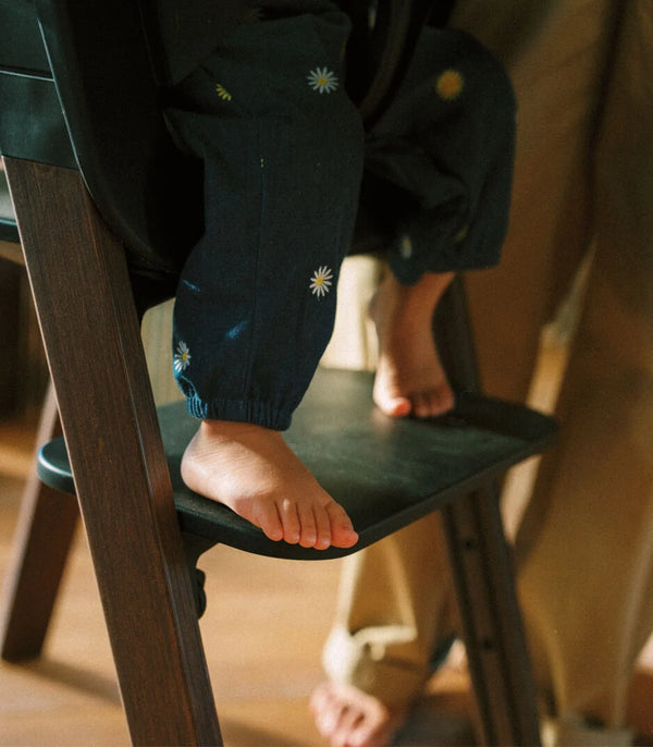 Stokke Steps Black / Warm Brown