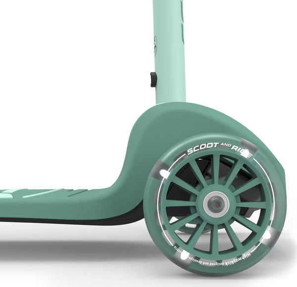 Scoot & Ride Highwaykick 3S Forest