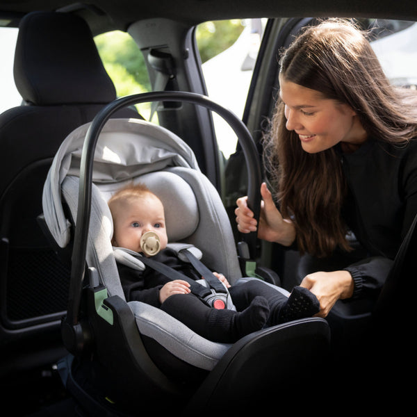 Thule Urban Glide 4 Black Tinted Taupe 5in1 Set